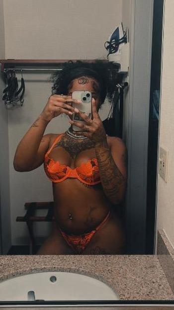 Dream, 23  female escort, Waco