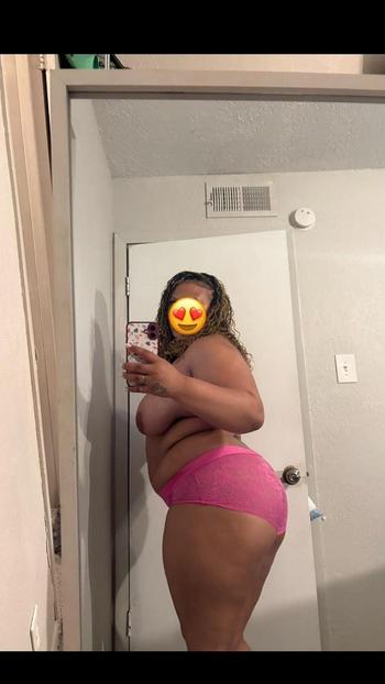 Hazel, 21  female escort, Waco