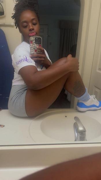 KASH , 30  female escort, Waco