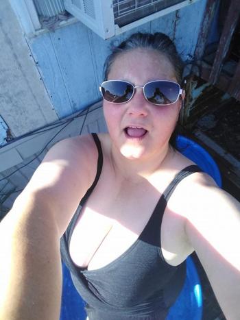 Carley, 46  female escort, Waco